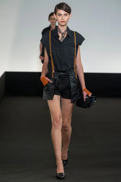 Look 20